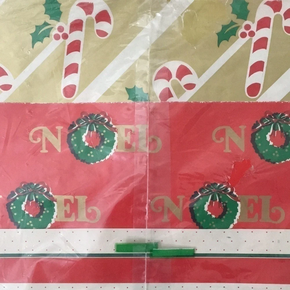 𝅺VINTAGE Christmas Gift Wrap Gibson Greetings 50sq.ft.